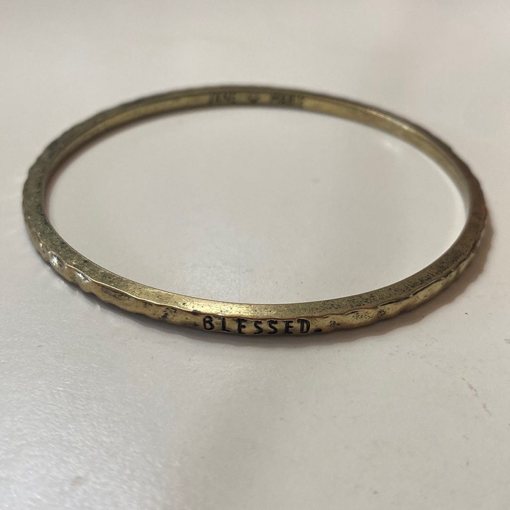 Bracelet